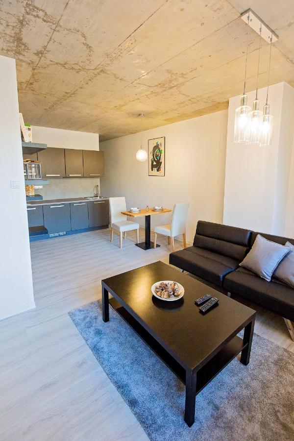 Exclusive Penzion Viva Residence 믈라다볼레슬라프 외부 사진